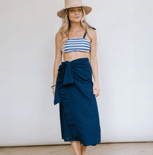 Load image into Gallery viewer, Sunshine Tienda Sandy Sarong | Navy