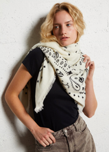 Load image into Gallery viewer, Kujten Paris Bandana Hachiko | Assortment