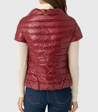 Load image into Gallery viewer, Herno Iconico Emilia Cape | Bordeaux