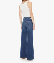 Load image into Gallery viewer, FINAL SALE Mother Denim The Hustler Roller Patch Pocket Skimp | One Last ShotI