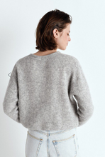 Load image into Gallery viewer, American Vintage Vitow Cardigan | Melange Light Grey