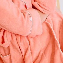 Load image into Gallery viewer, Weezie Towels Women's Long Scallop Lightweight Robe | Tulip