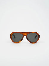 Load image into Gallery viewer, Edera Avena Classic Havana Acetate Sunglasses
