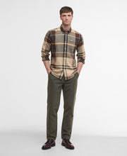 Load image into Gallery viewer, Barbour Men&#39;s Bearpark Regular Long-Sleeved Shirt