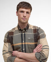 Load image into Gallery viewer, Barbour Men&#39;s Bearpark Regular Long-Sleeved Shirt