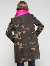 Load image into Gallery viewer, Vilagallo Camouflage Trench Coat | Neon Pink