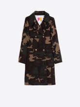 Load image into Gallery viewer, Vilagallo Camouflage Trench Coat | Neon Pink