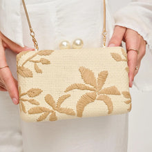 Load image into Gallery viewer, Palm &amp; Pearl Raffia Summer Clutch