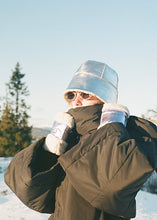 Load image into Gallery viewer, Ilda's Sheep Paris Le Marin Sheepskin Hat | Silver Metallic