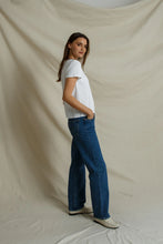 Load image into Gallery viewer, Perfect White Tee Harley Short Sleeve Boxy Crewneck Tee | White