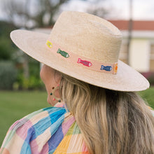 Load image into Gallery viewer, Sunshine Tienda Colorful Fin Fish Hat