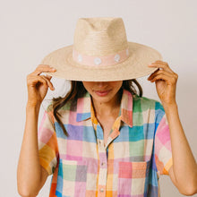 Load image into Gallery viewer, Sunshine Tienda Shell Haven Palm Hat