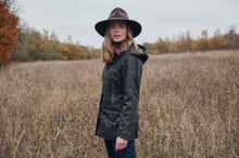 Load image into Gallery viewer, Barbour Women's Tack Fedora Hat | Chocolate