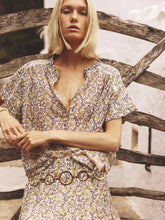 Load image into Gallery viewer, Xirena Baylee Top | Sun Petals