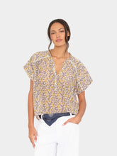 Load image into Gallery viewer, Xirena Baylee Top | Sun Petals