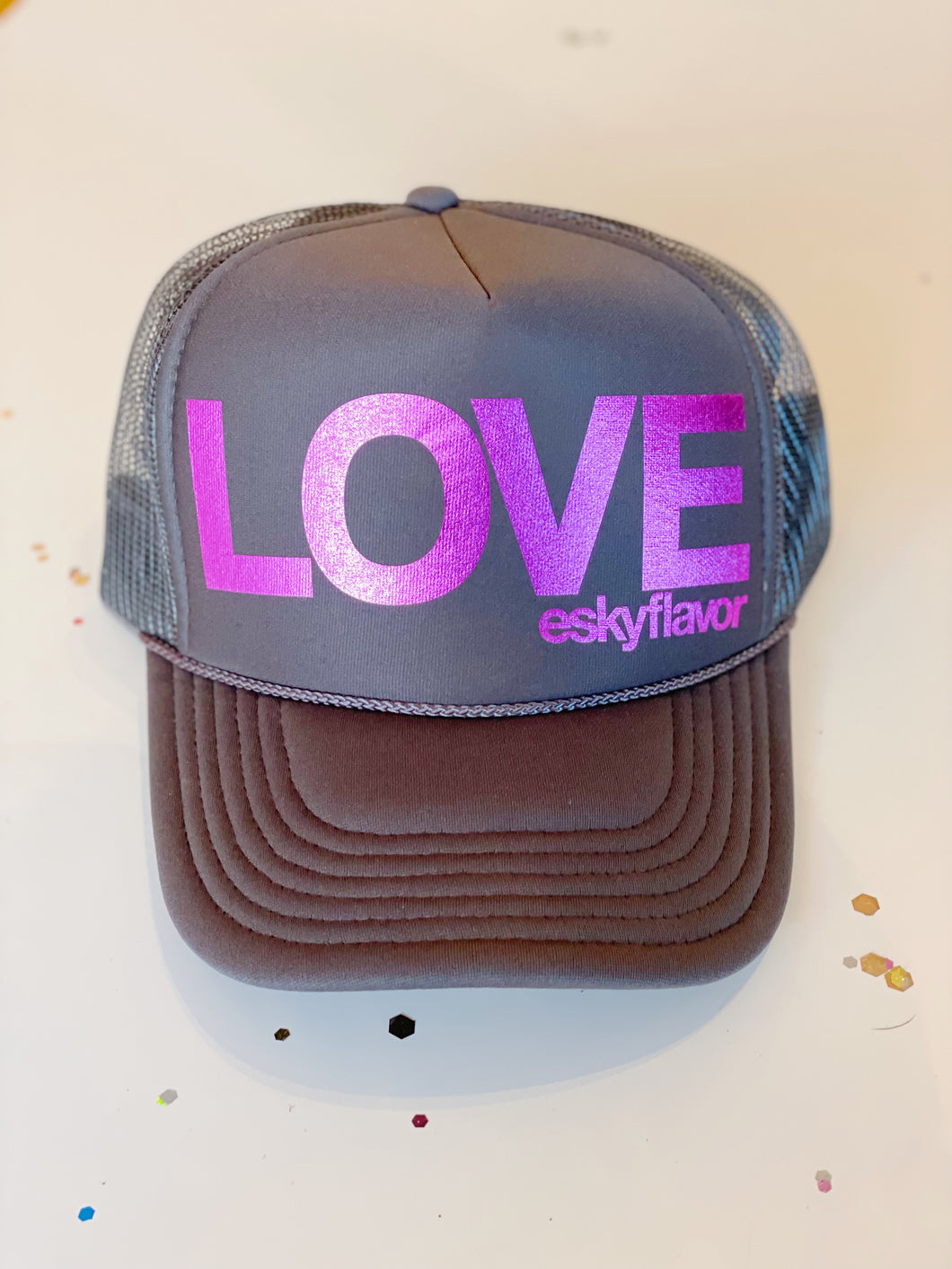 LOVE Eskyflavor Hat